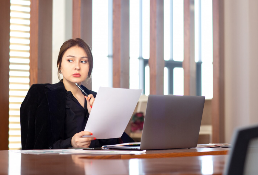 Benefits of Outsourcing Legal Document Preparation Services